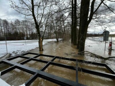 70ecf45d-eb2a-4475-9764-526441275980 70ecf45d-eb2a-4475-9764-526441275980